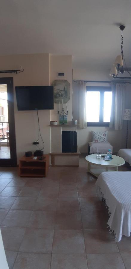 Apartamento Hill Blue Nikiti  Exterior foto